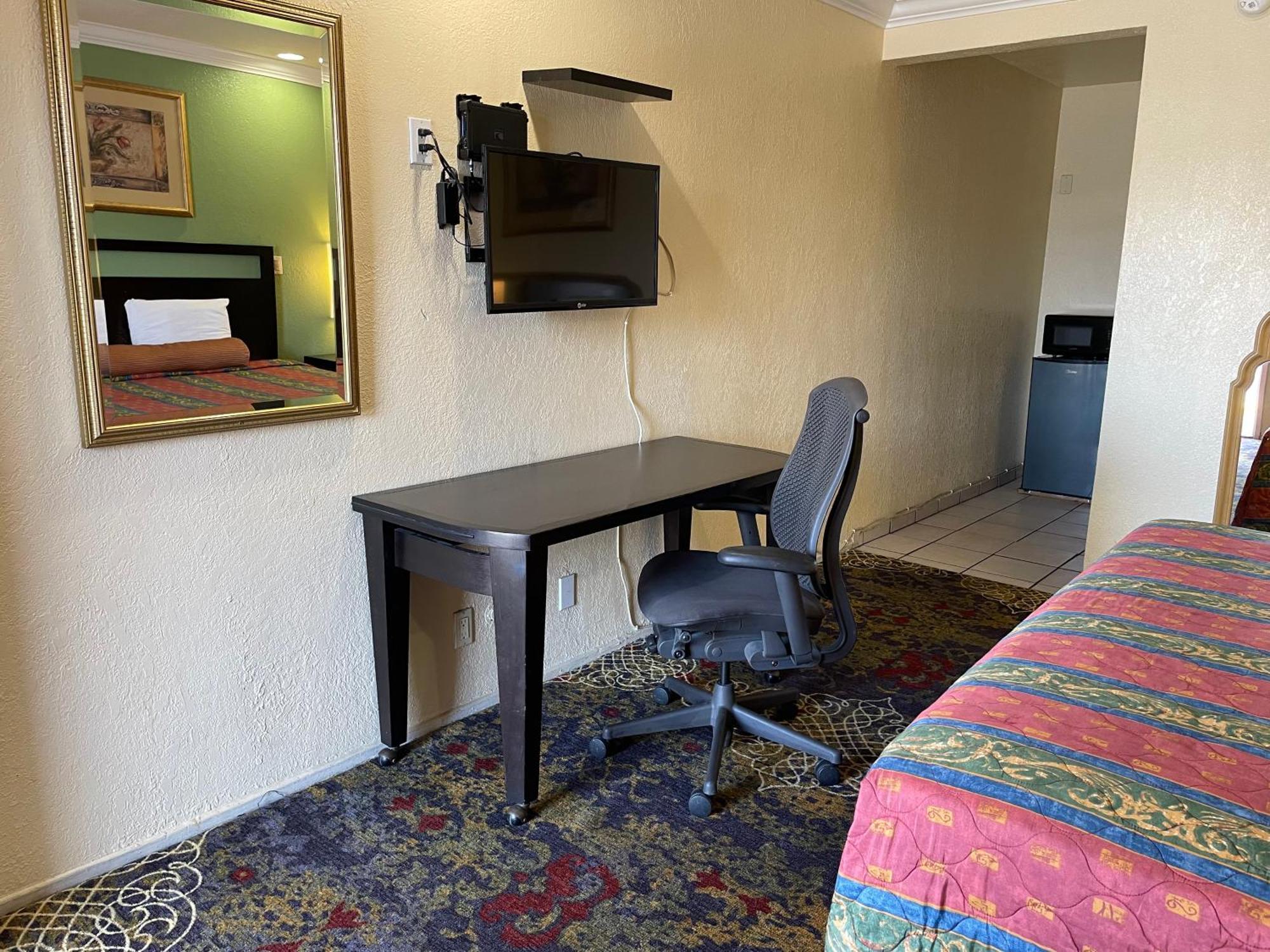 Cloud 9 Motel Сайпръс Екстериор снимка